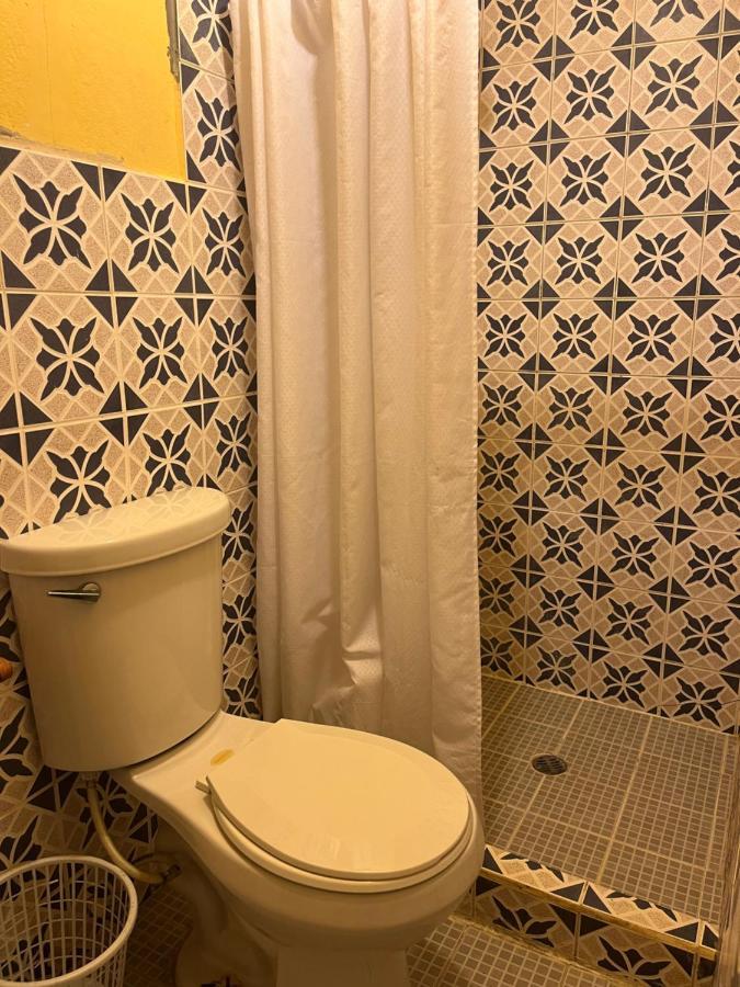 Hostal Cay 巴斯蒂门多斯 外观 照片