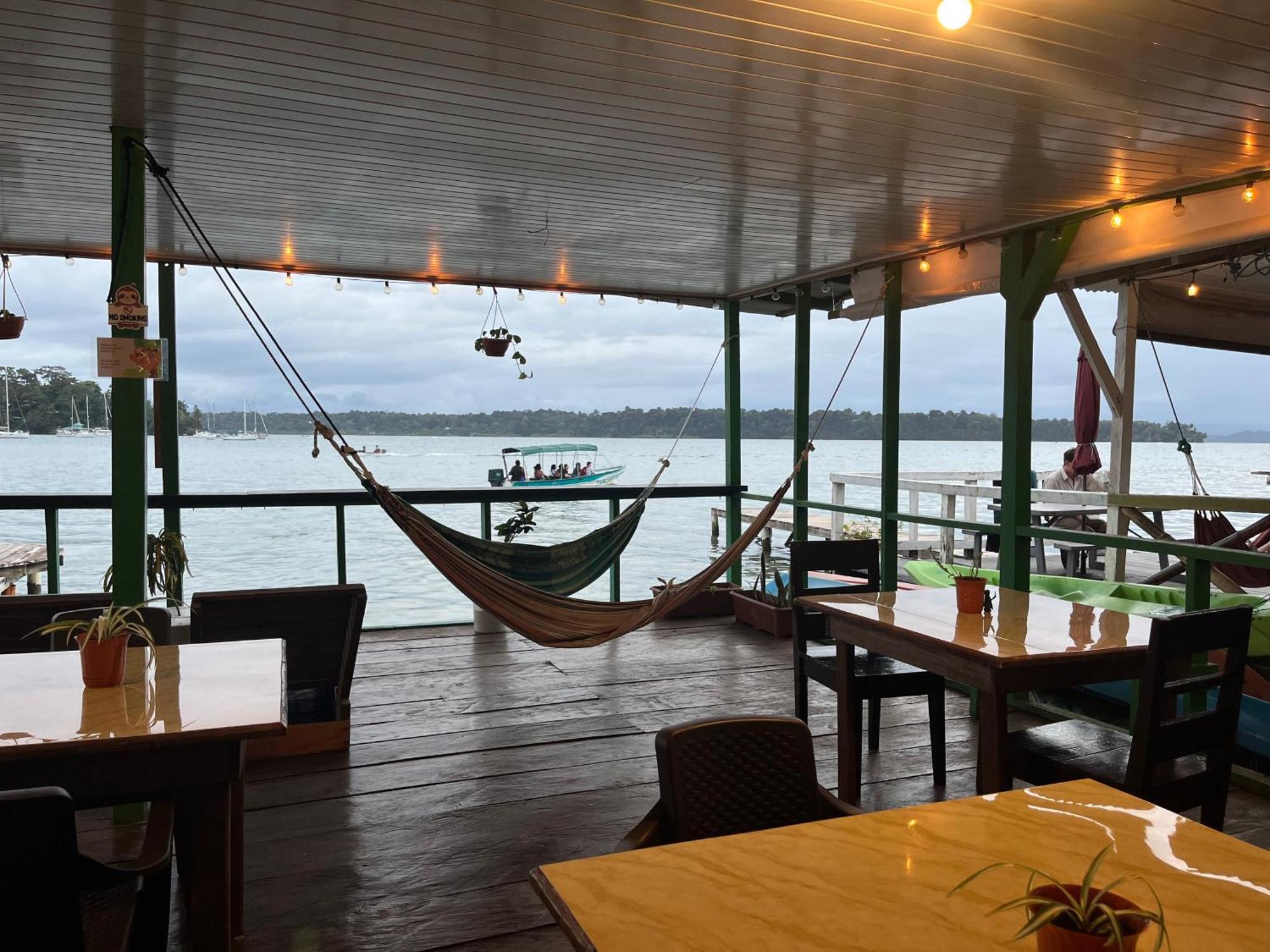 Hostal Cay 巴斯蒂门多斯 外观 照片
